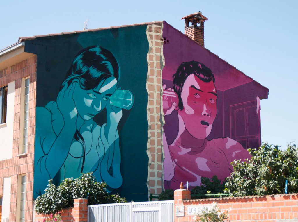 sr moman neighbours ret